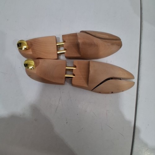 2PC WOODEN SHOE TREES- 41-42 - NATURAL WOOD image 2