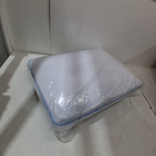 GEL-INFUSED COOLING MEMORY FOAM PILLOW - 17" X 23" - WHITE image 4