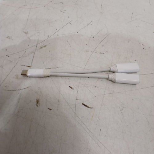 USB C TO HEAPHONE ADAPTER USBC MALE TO USB C FEMALE - 3.5MM - WHITE image 4