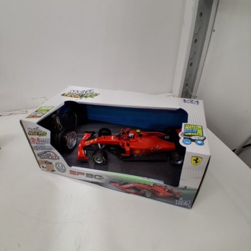 MAISTO TECH RC REMOTE CONTROL CAR WITH PISTOL GRIP CONTROLS - 1:24 SCALE - FERRARI SF90 SEBASTIAN VETTEL (2019) (MODEL: 82353) image 3