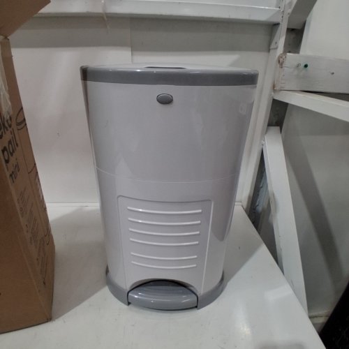 DEKOR PLUS STEP.DROP.DONE HANDS-FREE DIAPER PAIL- WHITE image 2