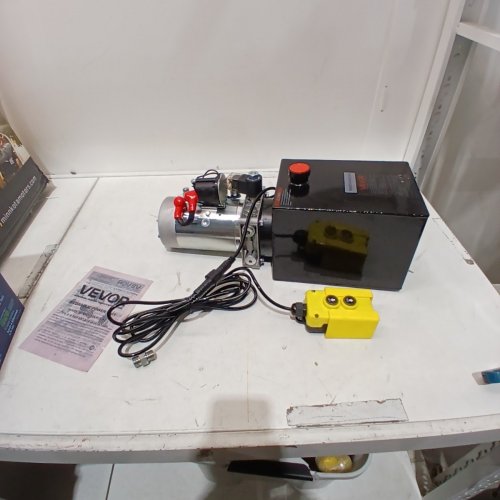 VEVOR SINGLE-ACTION HYDRAULIC POWER UNIT - 12 V, 8 QT (MODEL: TDDC12V-1.6KW-D-8 L) image 3