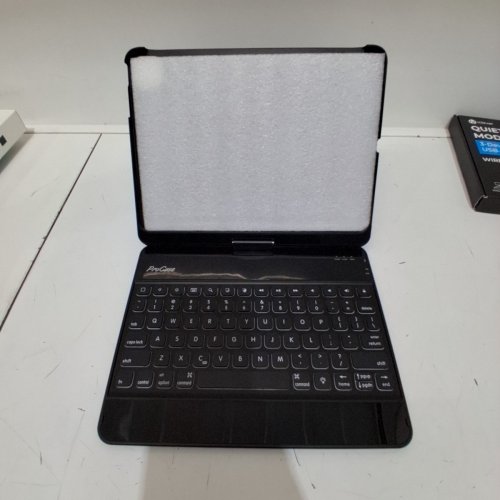 PROCASE WIRELESS KEYBOARD CASE - 10.9" - BLACK (ITEM: IPAD109-KBCASE-BLACK) image 4