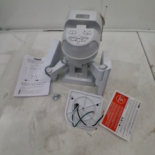 KODA MOTION-ACTIVATED LED SECURITY FLOOD LIGHT - 4800LM - WHITE (MODEL: 1938035/LM030878) image 2