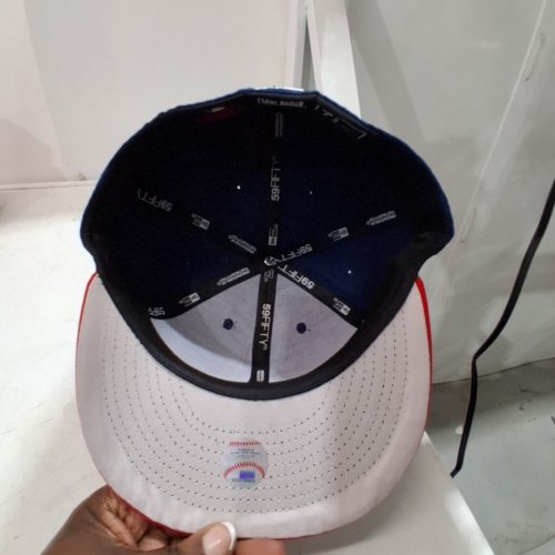 MEN'S NEW ERA 59FIFTY MLB CLEVELAND INDIANS BASEBALL HAT - 7 5/8 - BLUE/RED image 3