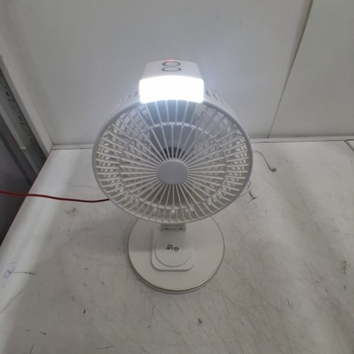 RECHARGEABLE FOLDABLE TABLE FAN WITH LED - 7" - WHITE image 2