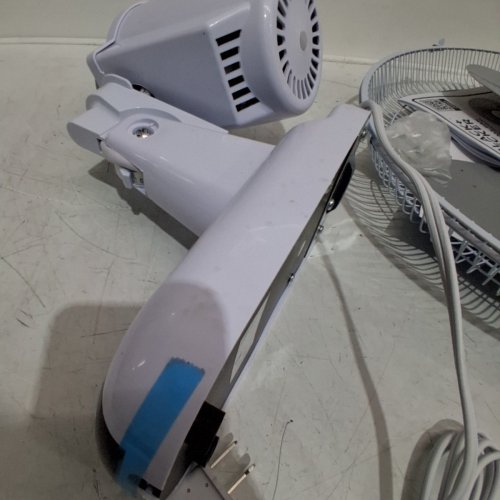 BLACK+DECKER WALL MOUNT FAN WITH REMOTE CONTROL - 16" - WHITE (MODEL: BFWL16R) image 4