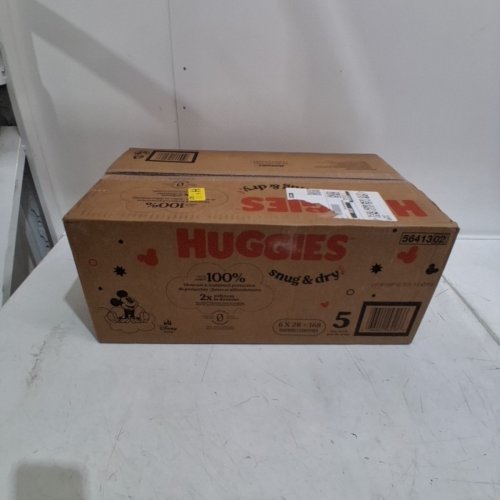 168PK HUGGIES SNUG AND DRY DIAPERS - SIZE 5 image 3