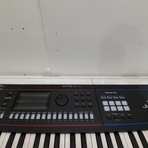ROLAND JUNO-D SYNTHESIZER KEYBOARD WITH SYNTH ACTION - 61 KEYS - 3800 ONBOARD SOUNDS - (MODEL: JUNO-D6) image 11