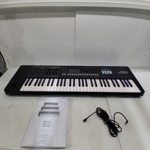 ROLAND JUNO-D SYNTHESIZER KEYBOARD WITH SYNTH ACTION - 61 KEYS - 3800 ONBOARD SOUNDS - (MODEL: JUNO-D6) image 17