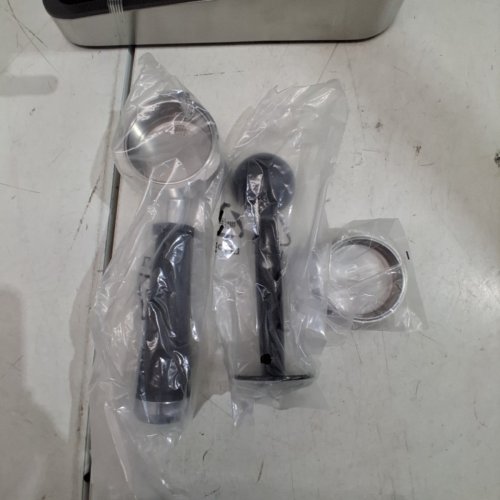 DELONGHI LINEA CLASSIC ESPRESSO MACHINE WITH MILK FROTHER - SILVER (MODEL: ‎EM450M) image 7