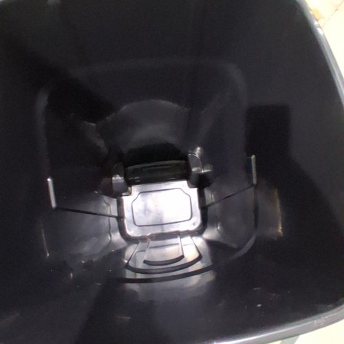 UNITED SOLUTIONS WHEELED GARBAGE CAN - 121L - BLACK image 3
