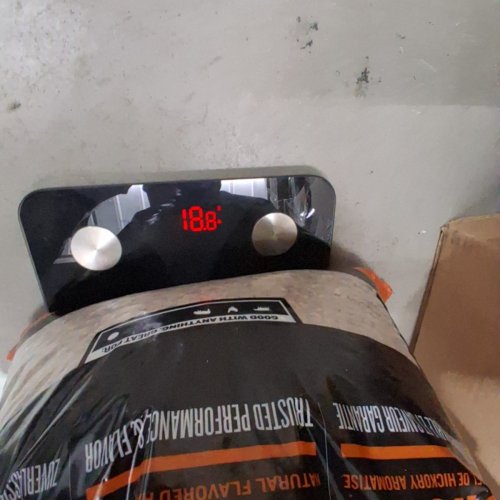 TRAEGER HICKORY WOOD BBQ PELLETS - 18.8LBS (MODEL: PEL319) image 3