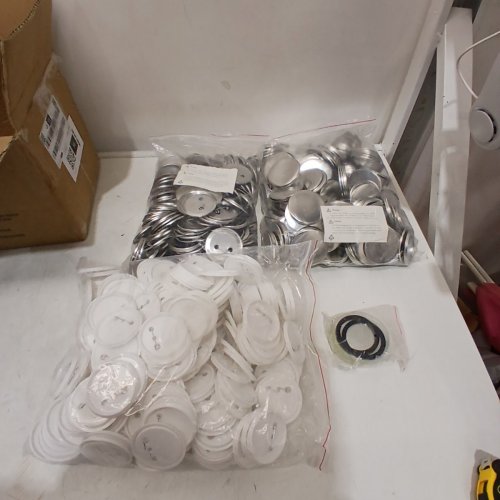 500PC DIY BUTTON PARTS - 2.25" - SILVER/WHITE (MODEL: D58-250S+250J) image 2