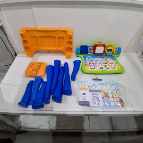 VTECH EXPLORE & WRITE ACTIVITY DESK - MULTICOLOR image 3