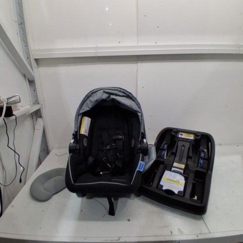 GRACO SNUGRIDE SNUGLOCK 30 INFANT CAR SEAT - BLACK/GREY (MODEL: 2115426) image 3