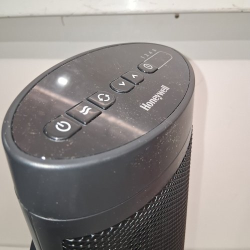 HONEYWELL SLIM CERAMIC TOWER SPACE HEATER WITH TWO HEAT SETTINGS AND OVERHEAT & TIP-OVER PROTECTION - 23"- BLACK (MODEL: HCE317BC) image 4