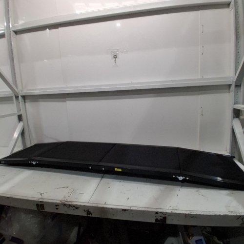 VEVOR ALUMINUM FOLDABLE PORTABLE PET STAIR RAMP WITH NON-SLIP FABRIC & JOINT-SAFE DESIGN - 250LB CAPACITY - BLACK (MODEL: 180*50) image 2