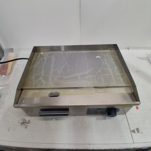 COMMERCIAL ELECTRIC GRIDDLE - 22" - 3200W (MODEL: HT-818A) image 3