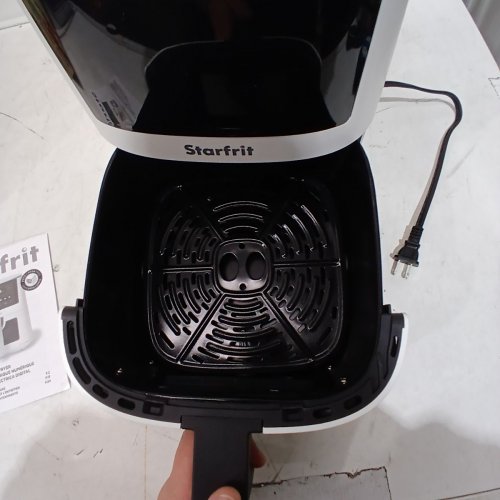STARFRIT DIGITAL DISPLAY AIR FRYER WITH 8 PRESETS - 1400W - 4.4QT - WHITE (MODEL: 024609/AF35D03) image 4