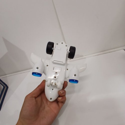 INTERACTIVE TOY AIRPLANE WITH LIGHTS & SOUNDS - AGES 3+ - 1:200 SCALE - WHITE & BLUE (MODEL: 710A) image 4