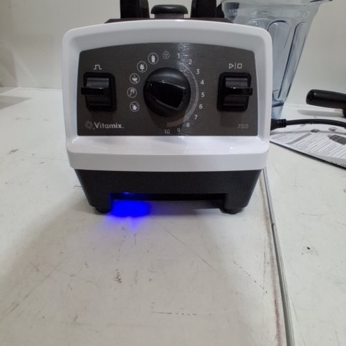 VITAMIX PROPEL SERIES 750 BLENDER - 64 OZ - WHITE (MODEL: 071395/VM0197A) image 2