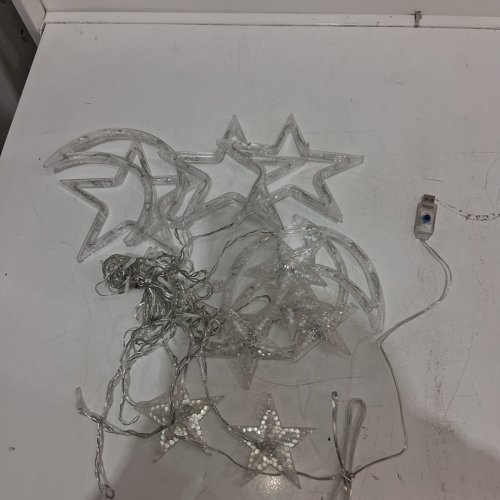 STAR AND MOON LED STRING LIGHTS WITH 8 LIGHT MODES - USB POWERED AND REMOTE CONTROL - WARM WHITE image 3
