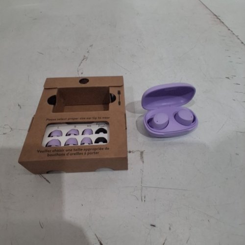ONN. WIRELESS IN-EAR EARPHONES WITH CHARGING CASE WITH UP TO 20 HOURS PLAYTIME - PURPLE image 3