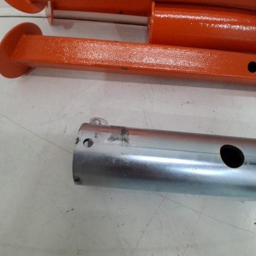 ADJUSTABLE HEIGHT ROLLER PIPE STAND - 27.6"-52" - 2500LB CAP - ORANGE (MODEL: JR-1104) image 3