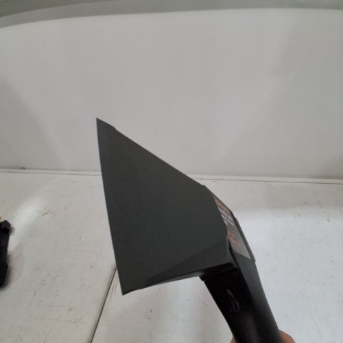 FISKARS X27 SUPER SPLITTING AXE - 36"- BLACK/ORANGE image 3