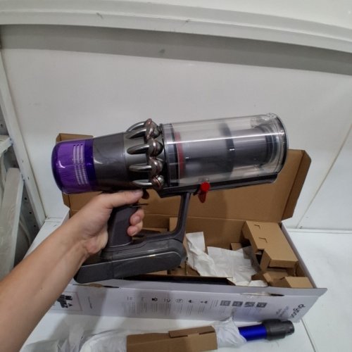 DYSON V11 CORDLESS 2-IN-1 STICK/HAND VACUUM CLEANER (MODEL: V11 SV28) image 7