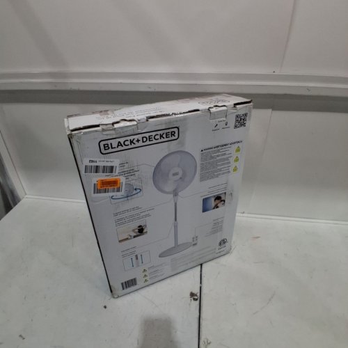 BLACK+DECKER STAND FAN WITH REMOTE - 16" - WHITE (MODEL: BFSR16W) image 5