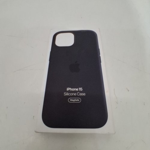 APPLE SILICONE CASE WITH MAGSAFE FOR IPHONE 15 - BLACK (MODEL: A3123) image 2