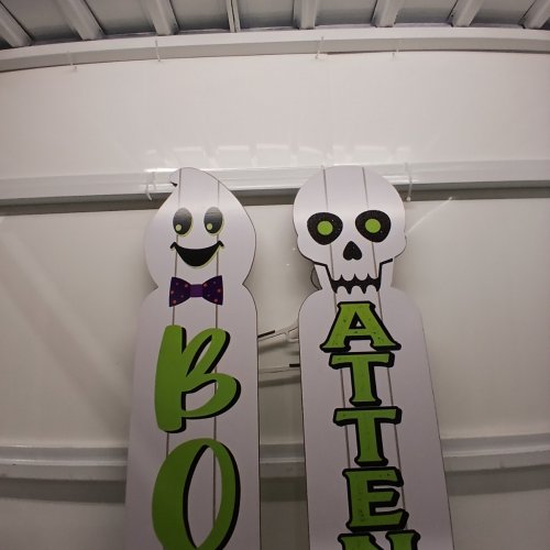 2PK REVERSIBLE FRENCH/ENGLISH DECORATIVE WOODEN HALLOWEEN PORCH SIGNS - 9.5" X 48" - WHITE GHOST AND SKELETON image 7