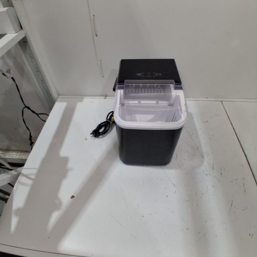 COUNTERTOP ICE MAKER WITH HANDLE AND SCOOP - 26LB - BLACK (MODEL: WBJ-10A) image 3