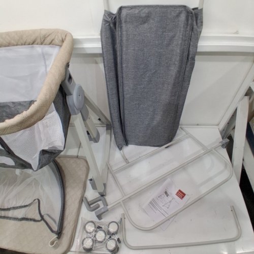 BEDSIDE SLEEPER 3-IN-1 BABY BASSINET ROCKER - FOR 0-5 MONTHS - GREY/BEIGE (MODEL: WW001) image 3
