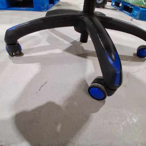 TRUE INNOVATIONS DPS 3D INSIGHT GAMING CHAIR WITH ADJUSTABLE ARMRESTS & HEADREST - 275LBS MAX - BLACK/BLUE - (MODEL: 1363228) image 5