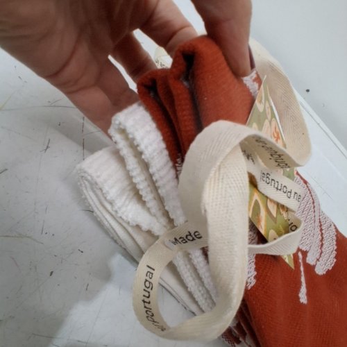 4PK MADE IN PORTUGAL KITCHEN TOWELS - 20" X 28" - ORANGE / WHITE (MODEL: 3400770) image 3
