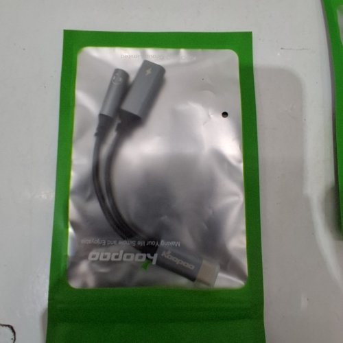 3PK USB-C TO 3.5 MM AUDIO ADAPTER CABLES - BLACK/GREY image 4