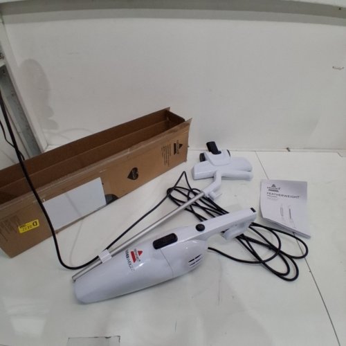 BISSELL FEATHERWEIGHT 3-IN-1 STICK/HAND VACUUM CLEANER - WHITE - (MODEL: 2033J) image 3