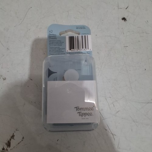 2PK TOMMEE TIPPEE ULTRA-LIGHT SOFT SILICONE PACIFIERS - 18-36M - WHITE/GREEN image 3