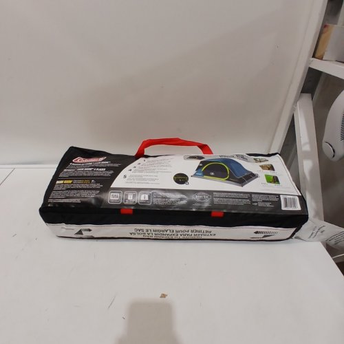 COLEMAN 4 PERSON DARK ROOM SKYDOME TENT image 4