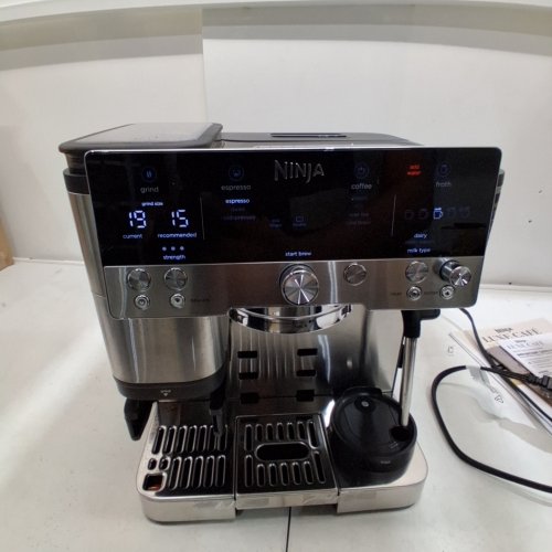 NINJA LUXE CAFÉ SIGNATURE SERIES 3-IN-1 ESPRESSO, COFFEE AND COLD BREW MACHINE - SILVER/BLACK (MODEL: ES655CCO) image 2