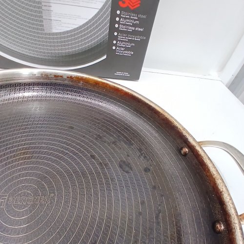 BERGNER CERAMIC NON-STICK PAELLA PAN - 15.7" - BLACK (ITEM: 1990864) image 3