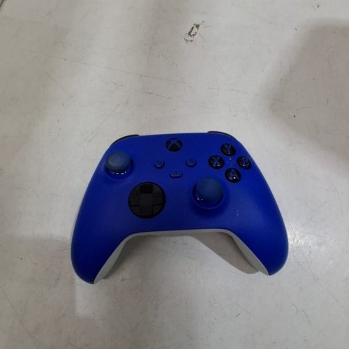 XBOX ONE CORE CONTROLLER - SHOCK BLUE image 3