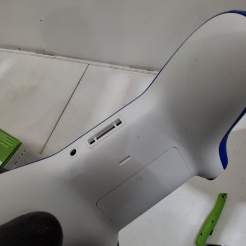 XBOX ONE CORE CONTROLLER - SHOCK BLUE image 6