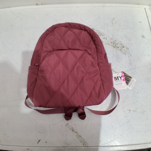 MYTAGALONGS QUILTED EVERYDAY BACKPACK -14L - RED (MODEL:2052553) image 2