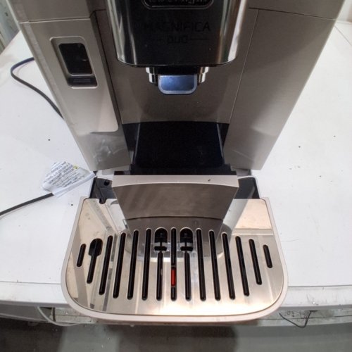 DELONGHI MAGNIFICA DUO AUTOMATIC ESPRESSO MACHINE, MILK FROTHER, 20 ONE-TOUCH RECIPES - SILVER - (MODEL:ECAM33080SXB) image 6