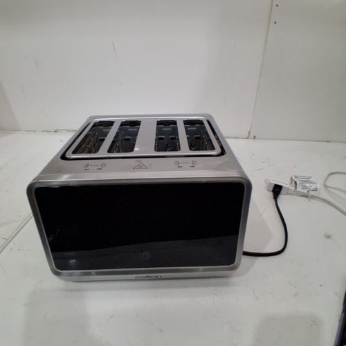 SALTON 4 SLICE TOUCHSCREEN TOASTER - 1800W - SILVER (MODEL1992872 / ET2179) image 3