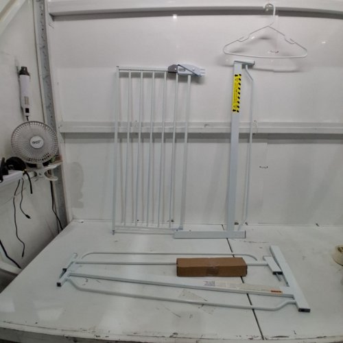 REGALO EASY STEP WALK THROUGH GATE, 36" TALL, FITS OPENINGS 29"-36.5" - WHITE (MODEL: ‎1166 H DS) image 2